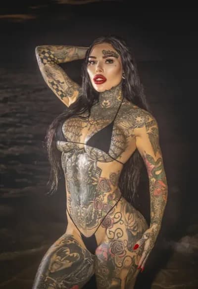 Kat Von Kontrol 🖤